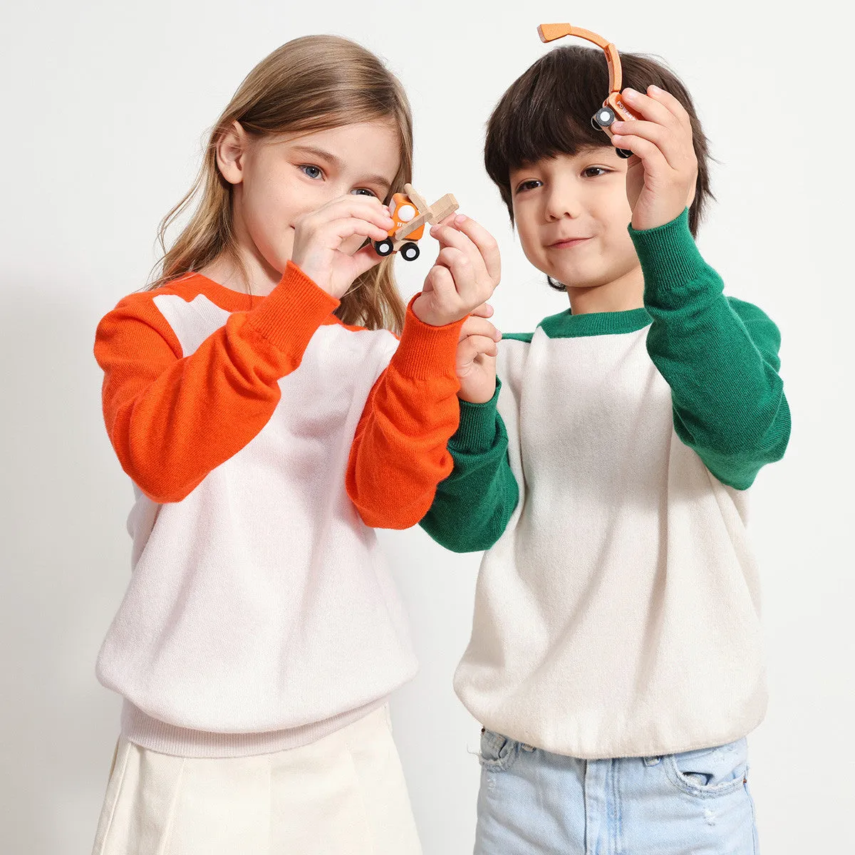 100% Wool Kids Round Neck Color Block Sweater