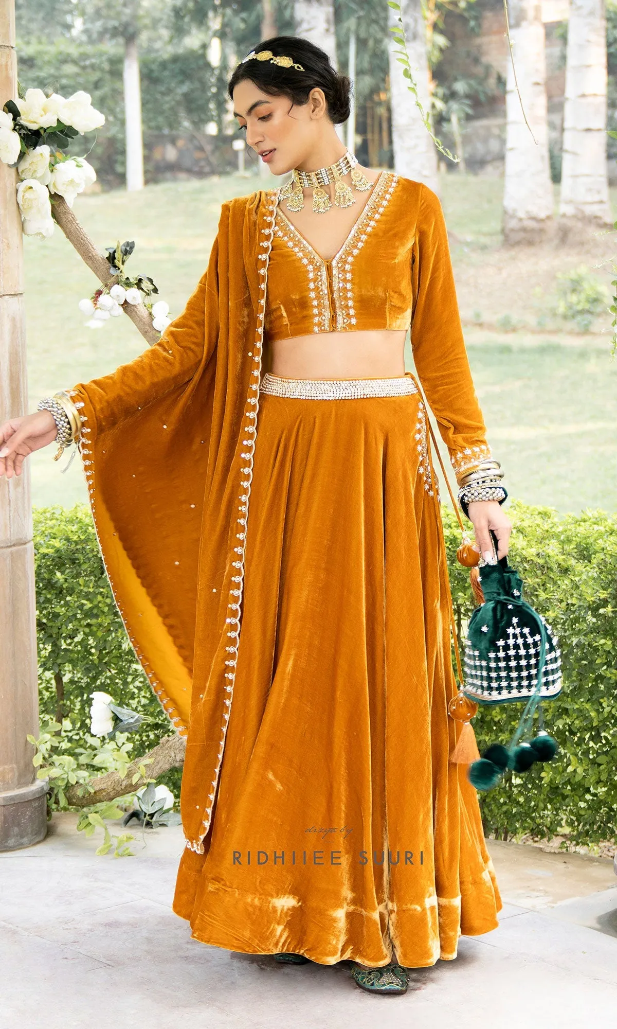 Bareen Mughals Mustard Yellow Shawl