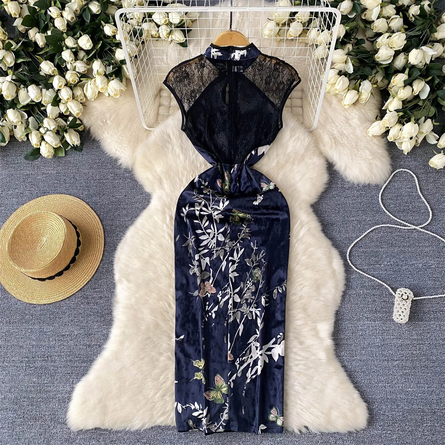 Ethnic Floral Sleeveless Split Cheongsam