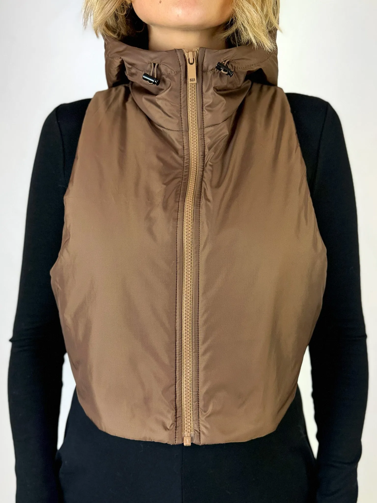 Hana San Ivan Cropped Padded Gilet - 2 Colours