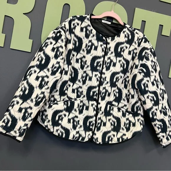 Women’s Cream   Black Quilted Oversized Jacket